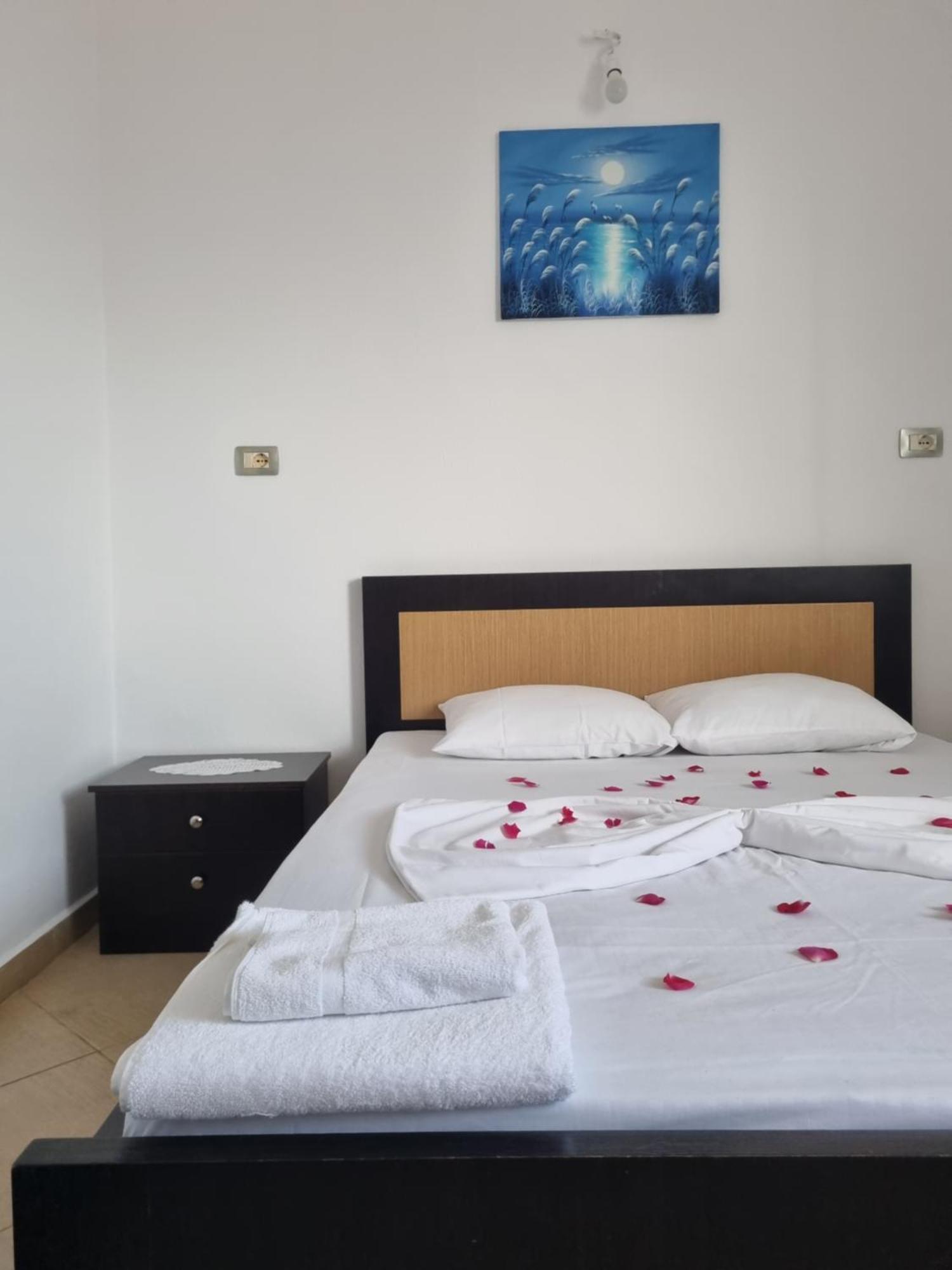 Apartment Besnik Brahimi Ksamil Bagian luar foto