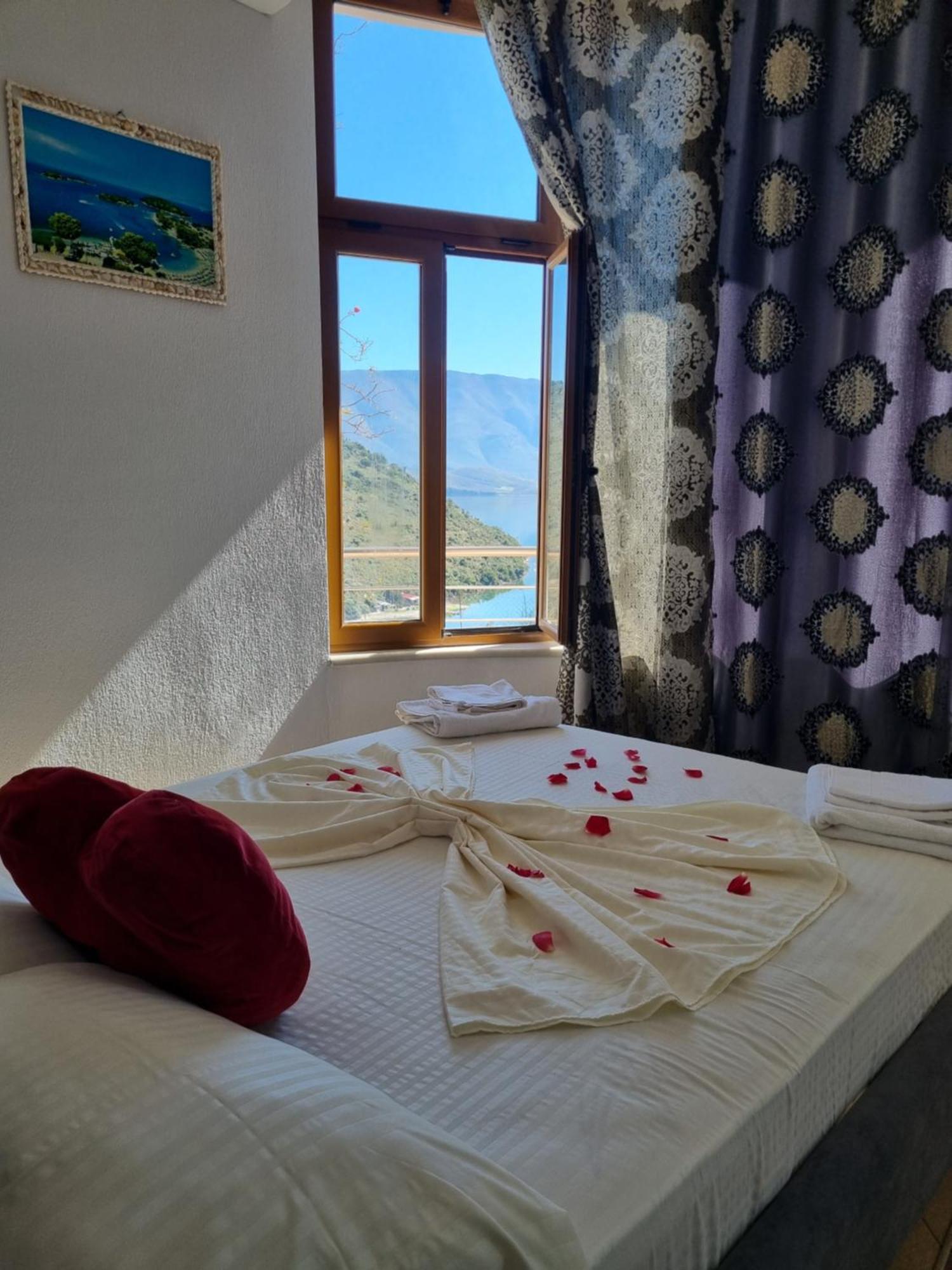 Apartment Besnik Brahimi Ksamil Bagian luar foto