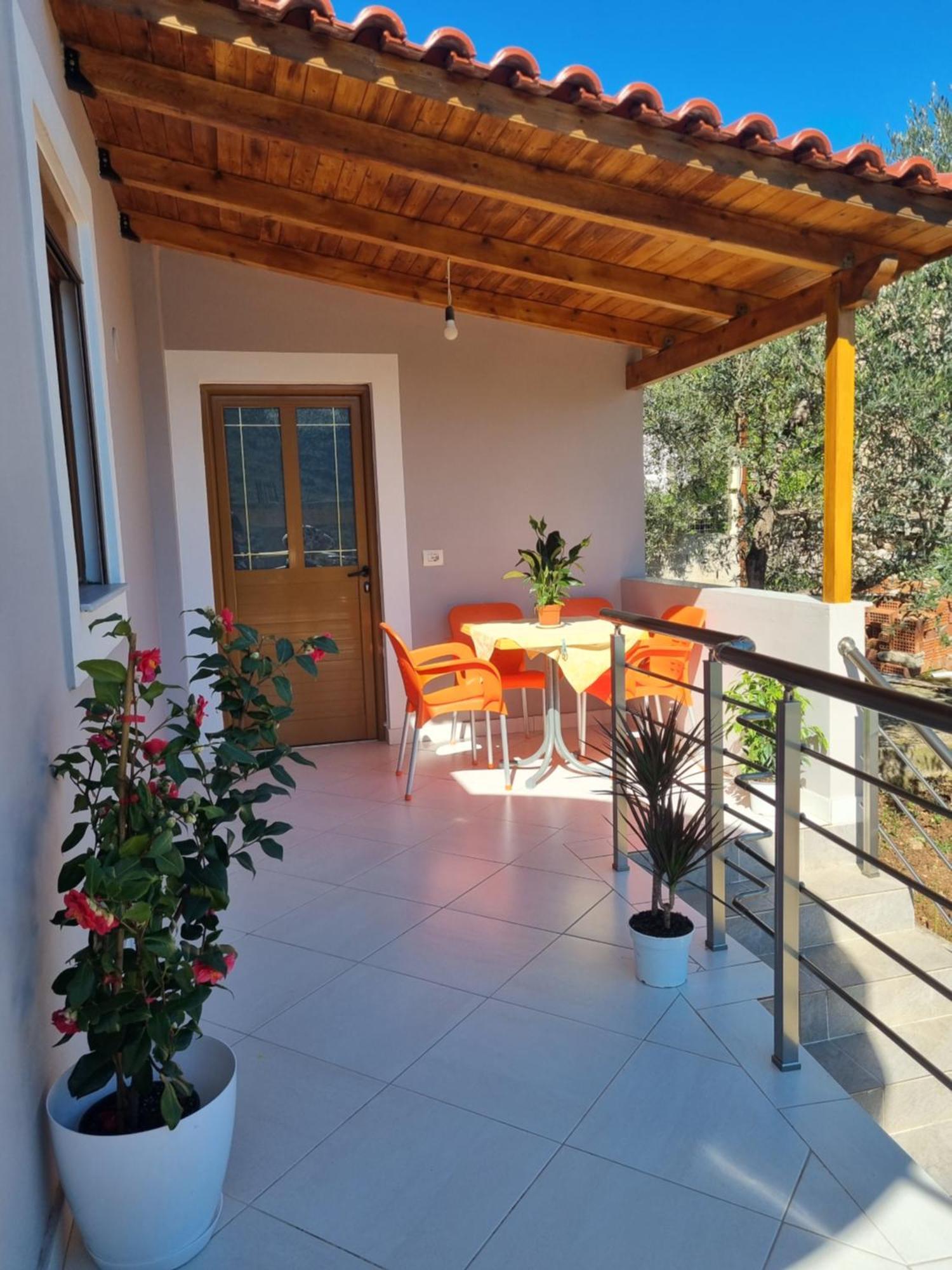 Apartment Besnik Brahimi Ksamil Bagian luar foto